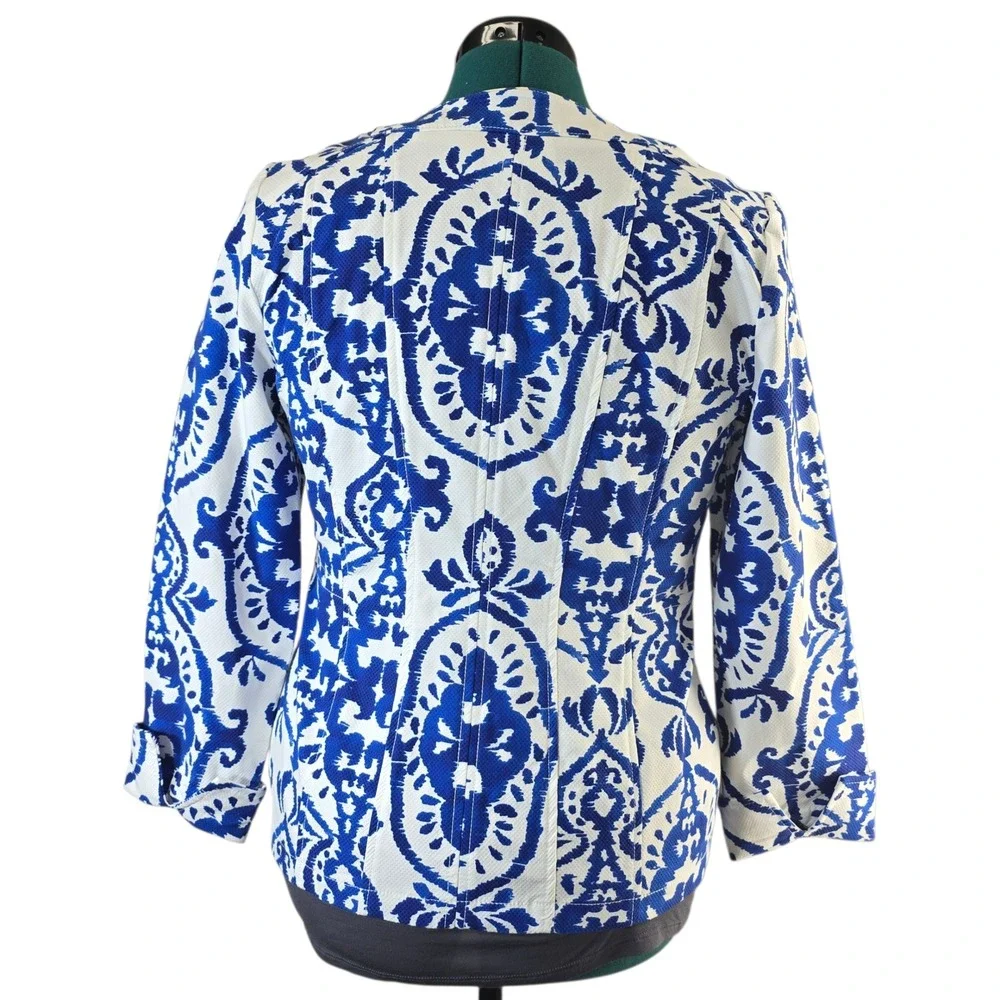 Chicos Women's Blazer Size 0 Blue White Floral‎ Jacquard 3/4 Sleeve Career